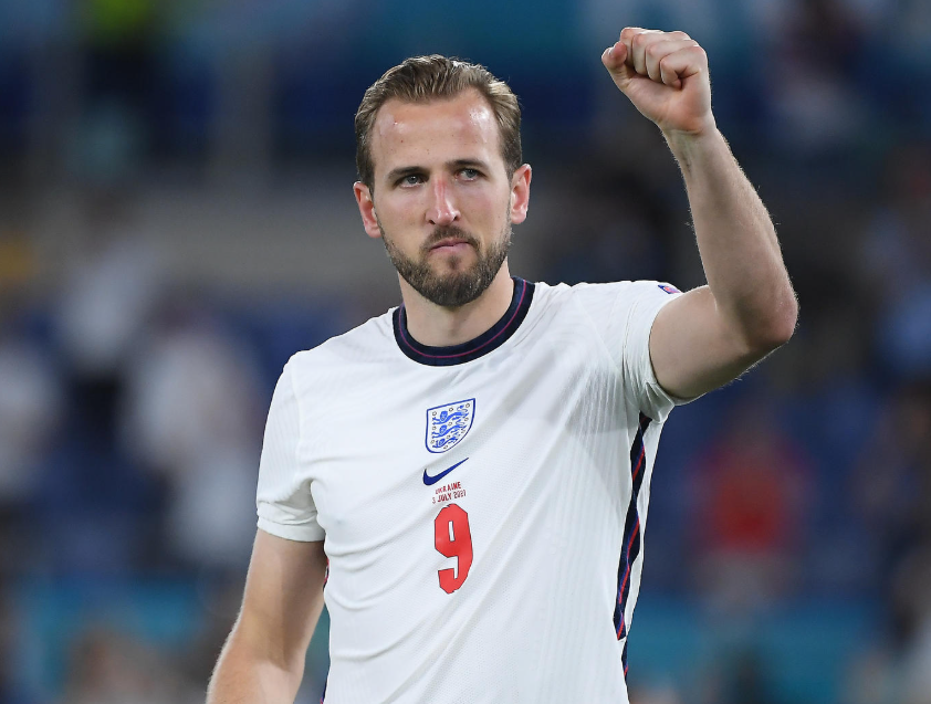 凯恩专访：畅谈新年愿景、冬歇安排与队友回归意义