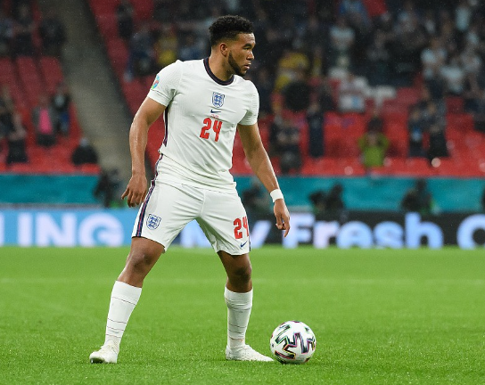 切尔西平局背后：里斯&middot;詹姆斯伤愈复出与科学管理成效