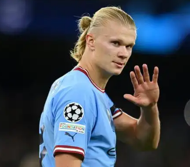 哈兰德：从观摩前辈到塑造自我锋线哲学