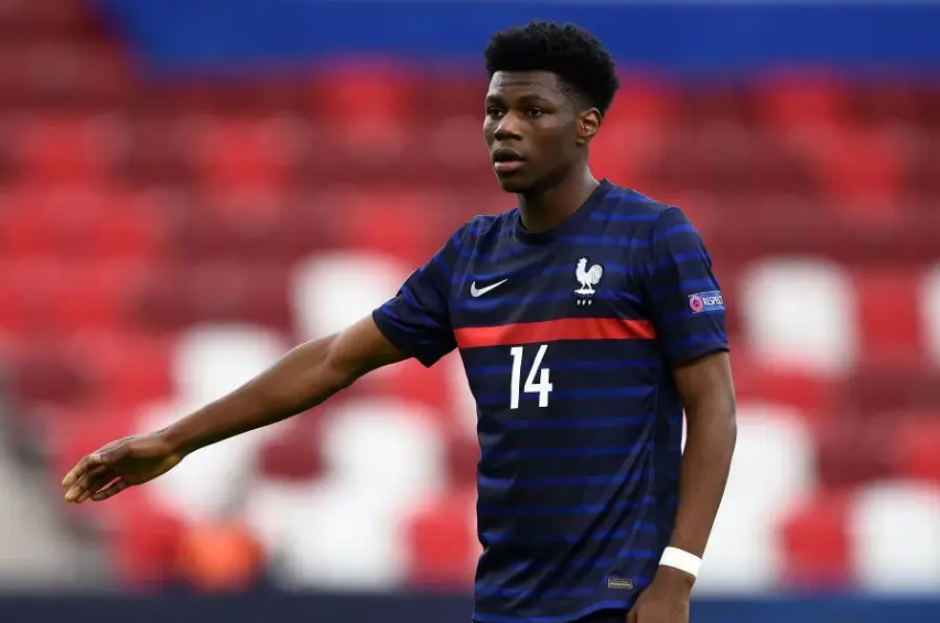 法国队热身赛力克巴西，琼阿梅尼解析胜利要素与战术布局