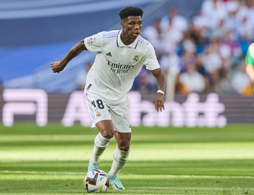 法国队热身赛力克巴西，琼阿梅尼解析胜利要素与战术布局