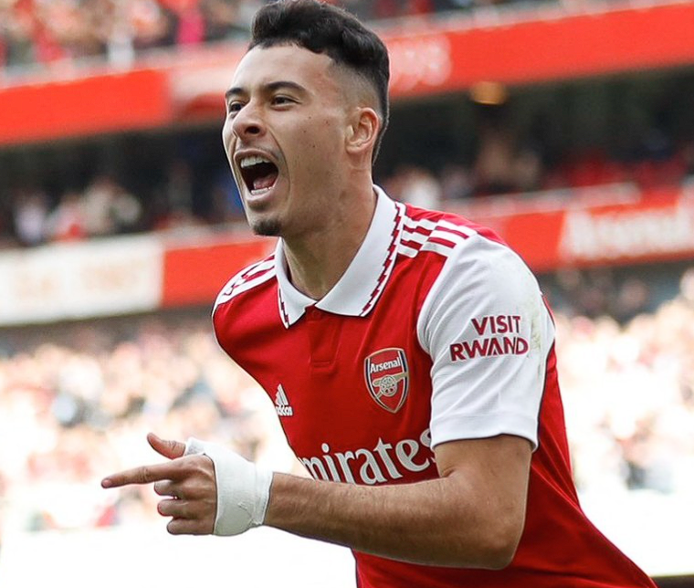 马丁内利争议行为再引关注，阿森纳足总杯折戟南安普顿